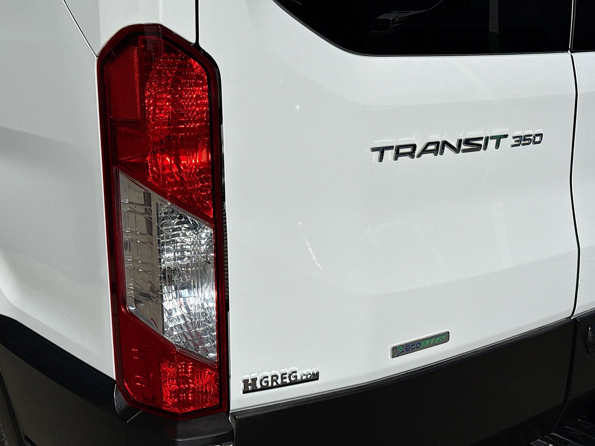 Used 2023 Ford Transit 350 XLT image 32