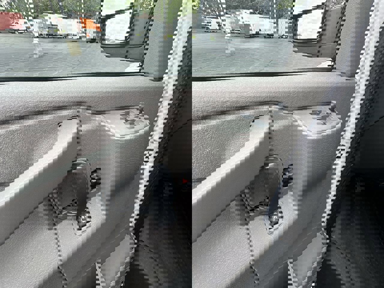 Used 2023 Chevrolet Express 2500 w/ Driver Convenience Package image 13