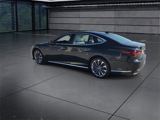 Certified 2022 Lexus LS 500 w/ Interior Upgrade Package image 6