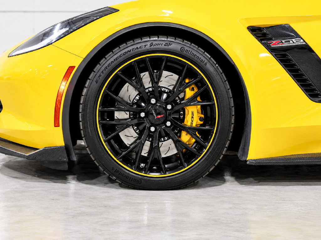 Used 2019 Chevrolet Corvette Z06 RWD image 33