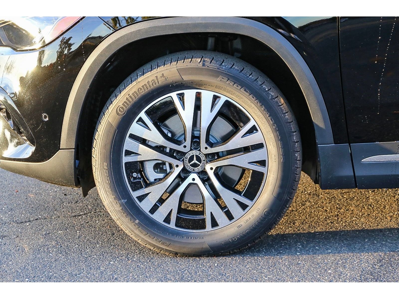 Used 2025 Mercedes-Benz GLA 250 4MATIC image 12