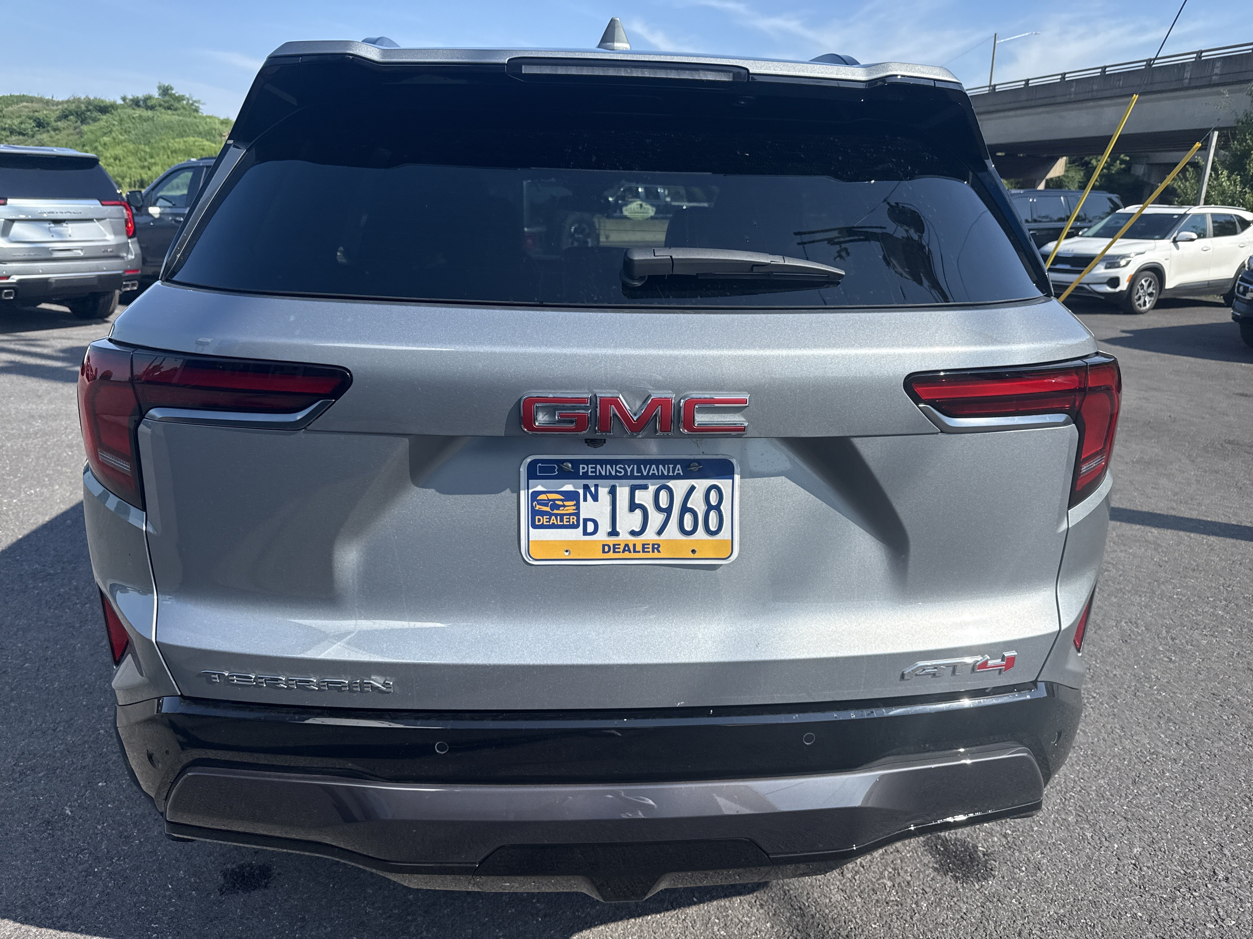 New 2027 GMC Terrain AT4 w/ Convenience Package III AWD/4WD image 4