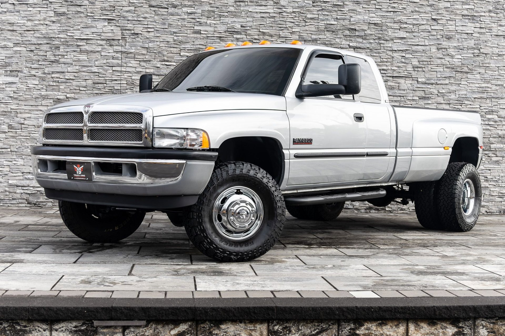 Used 2001 Dodge Ram 3500 Truck 4x4 Quad Cab image 1