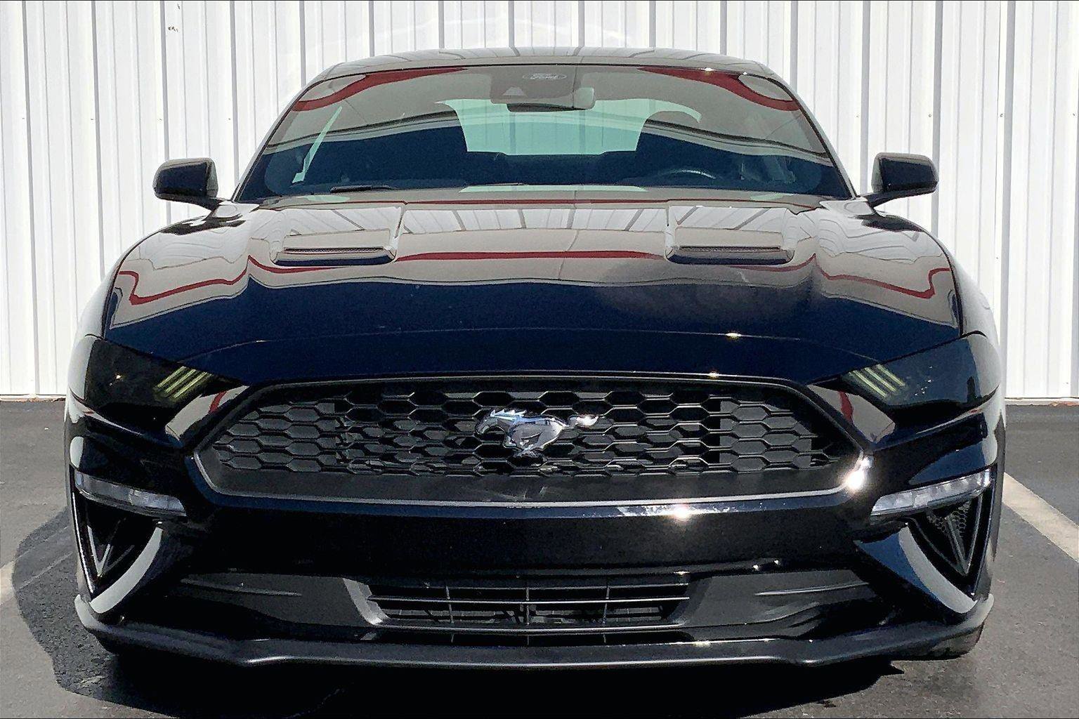 Used 2021 Ford Mustang Coupe w/ Equipment Group 101A image 3