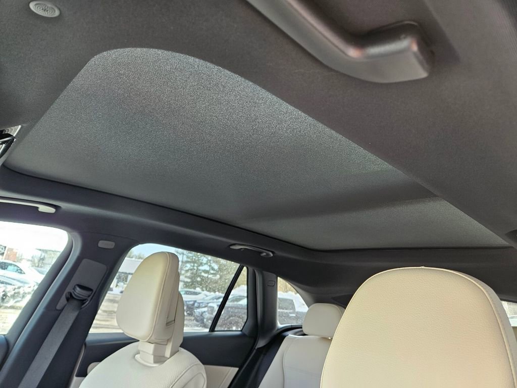 New 2026 Mercedes-Benz GLC 300 4MATIC image 16