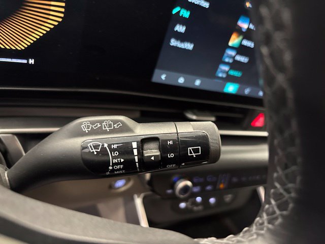Used 2026 Kia Carnival FWD image 27