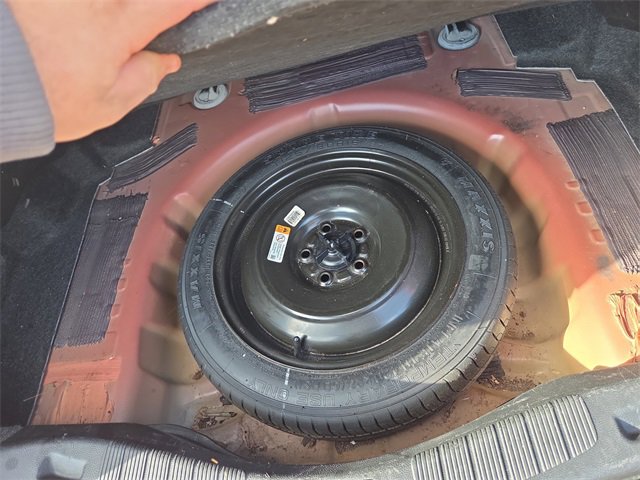 Certified 2017 Ford Fusion SE image 18