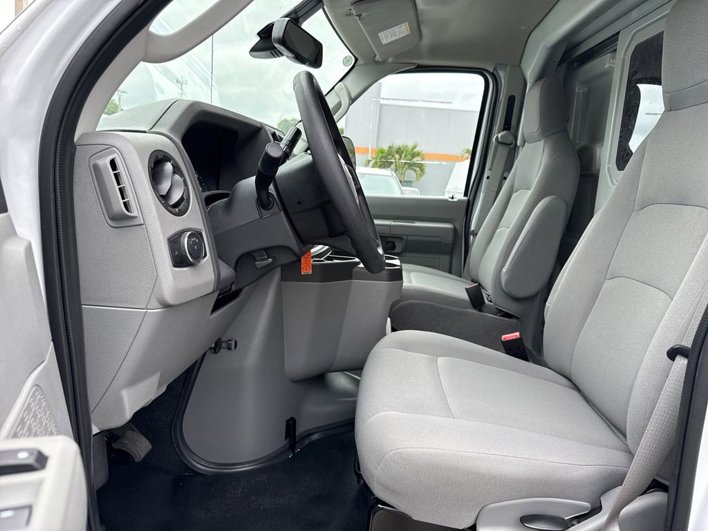 New 2026 Ford E-350 and Econoline 350 Super Duty w/ Power Equipment Group RWD image 18