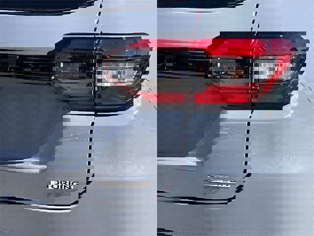 New 2025 Honda Pilot Touring image 7