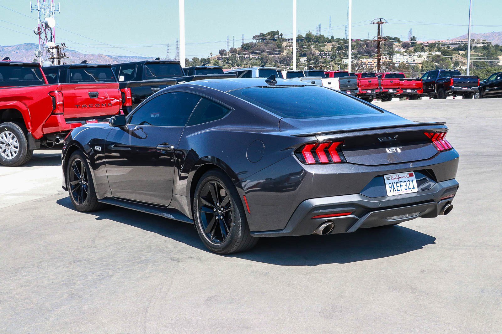 Used 2024 Ford Mustang GT RWD image 5