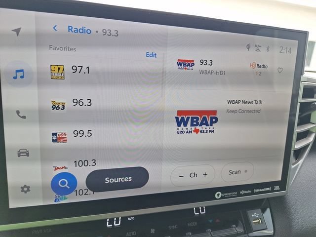 Used 2024 Toyota Tundra Limited AWD/4WD image 26