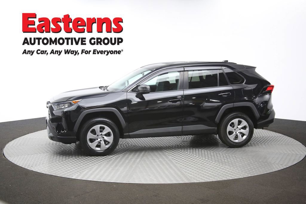 Used 2021 Toyota RAV4 LE image 57