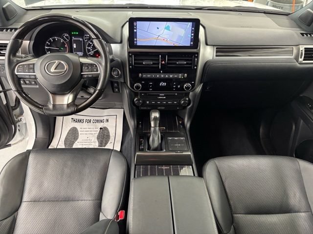 Used 2022 Lexus GX 460 Luxury w/ Accessory Package AWD/4WD image 13