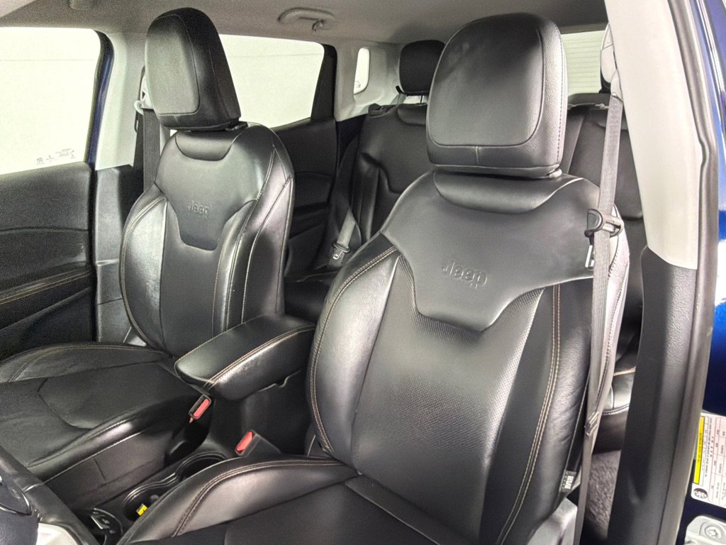 Used 2018 Jeep Compass Limited AWD/4WD image 13