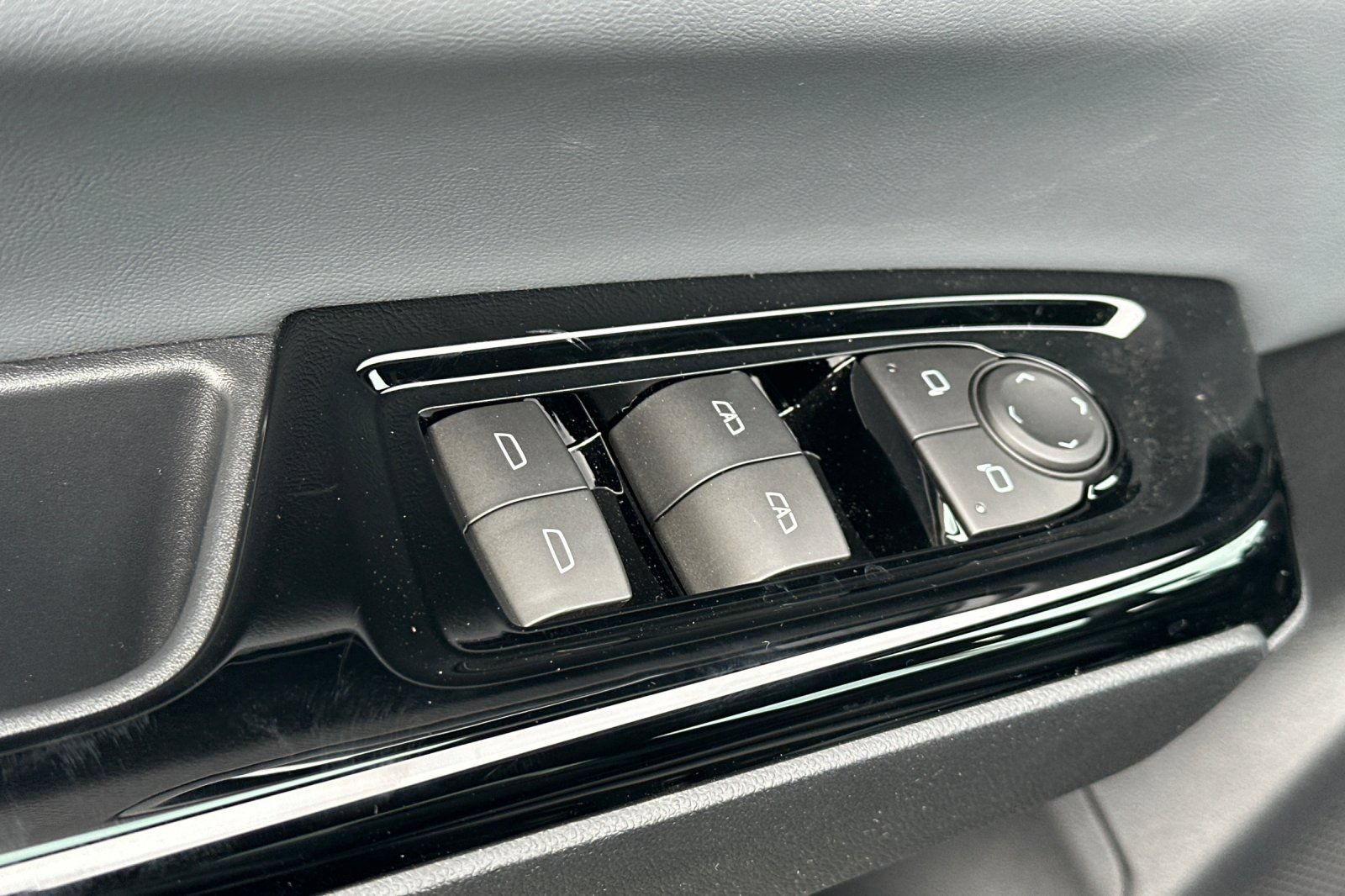New 2026 Honda Prologue Touring image 12