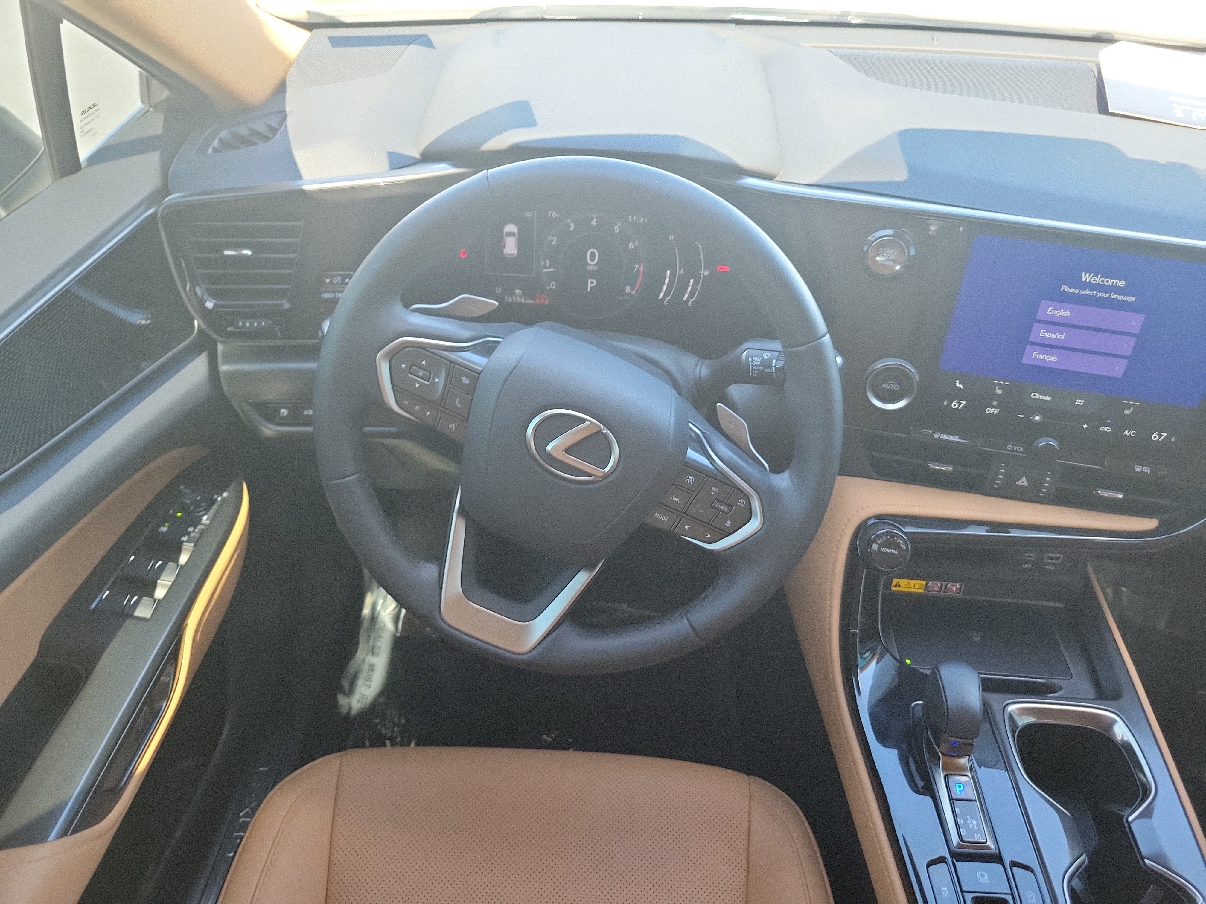 Used 2025 Lexus NX 250 FWD w/ Accessory Package (Z2) image 16