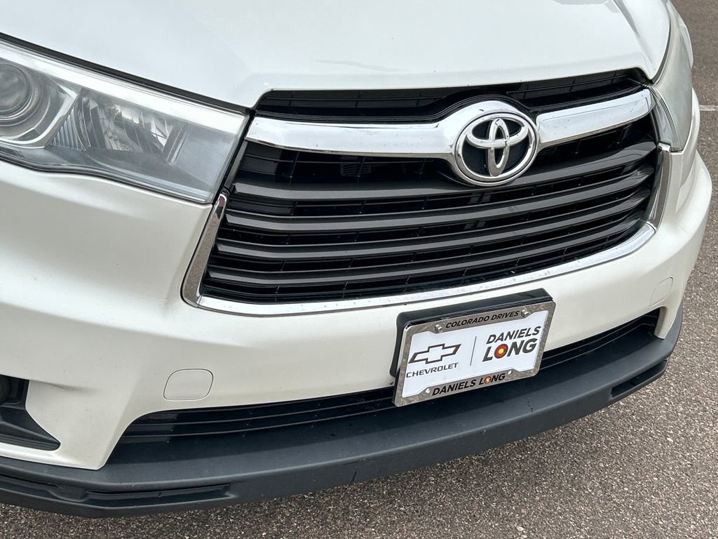 Used 2016 Toyota Highlander XLE image 25