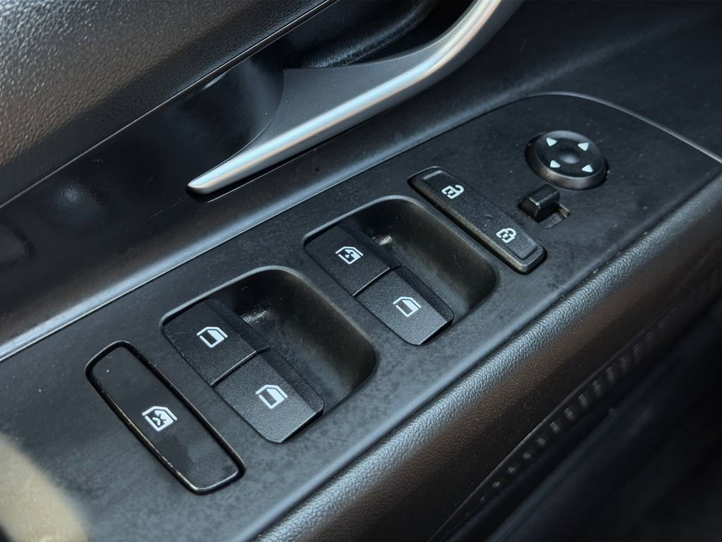 Certified 2023 Hyundai Elantra Limited image 20