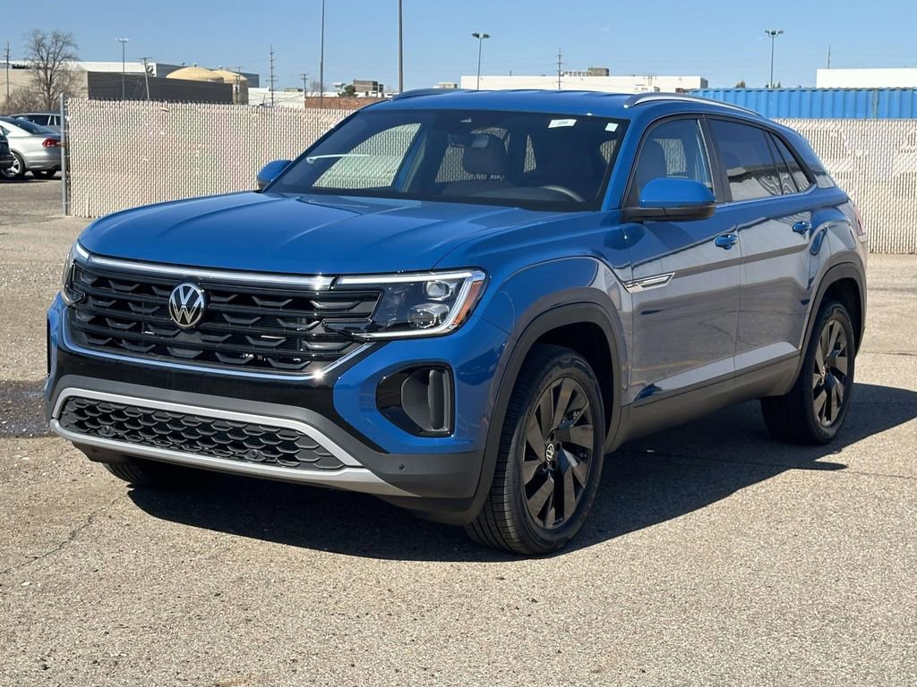 New 2026 Volkswagen Atlas Cross Sport SE image 1