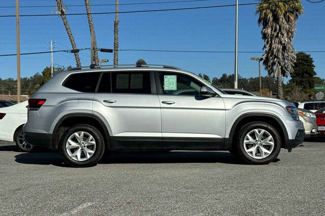 Used 2018 Volkswagen Atlas SE image 3