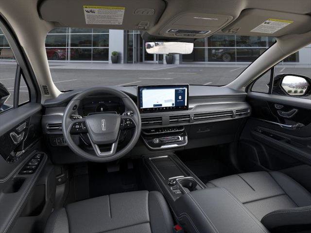 New 2025 Lincoln Corsair AWD w/ Equipment Group 101A image 9
