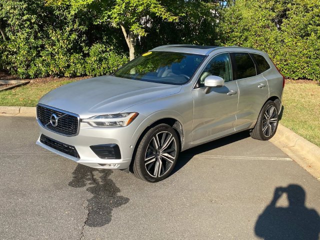 Used 2019 Volvo XC60 T5 R-Design FWD image 3