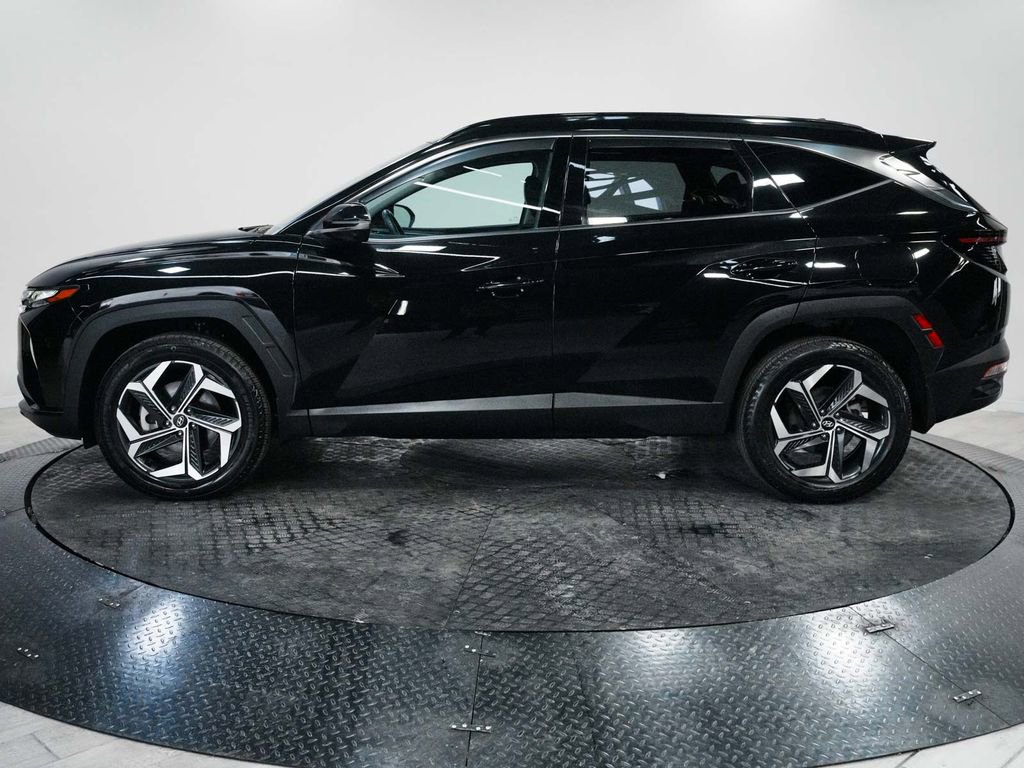 Used 2023 Hyundai Tucson Limited AWD/4WD image 4