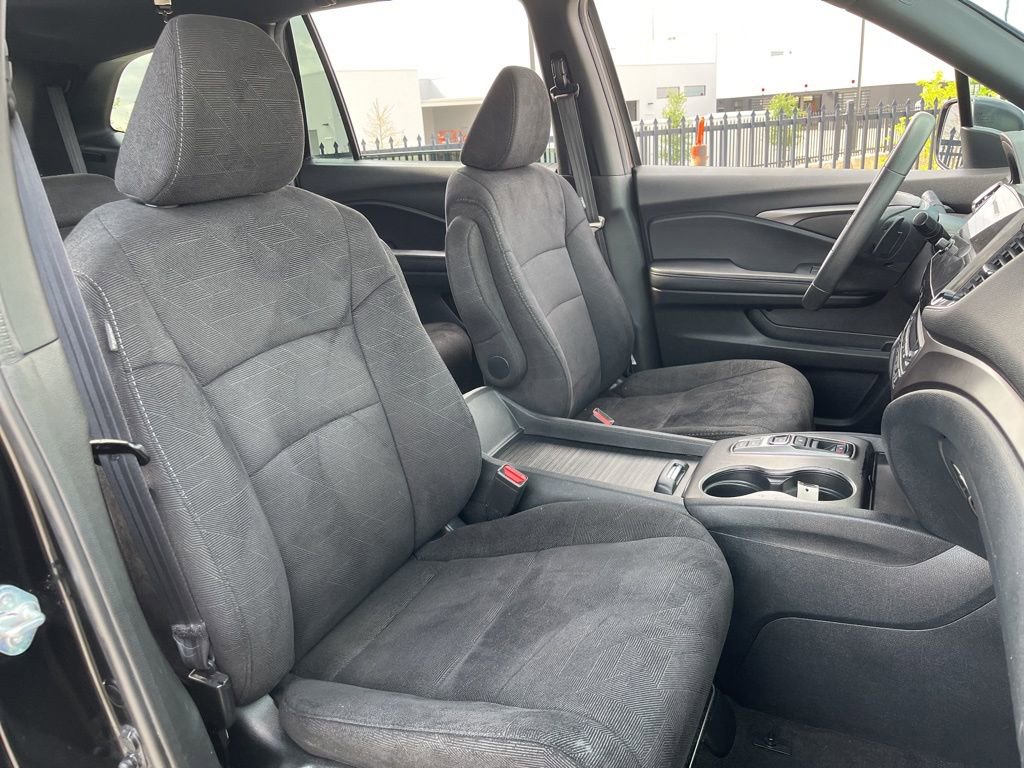 Certified 2022 Honda Pilot Sport image 25