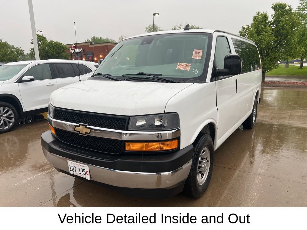 Used 2019 Chevrolet Express 3500 LT w/ LT Preferred Equipment Group RWD image 7