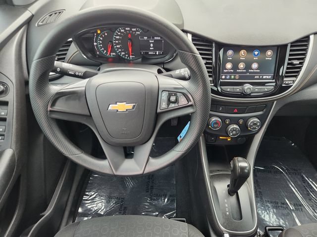 Used 2020 Chevrolet Trax LS FWD image 29