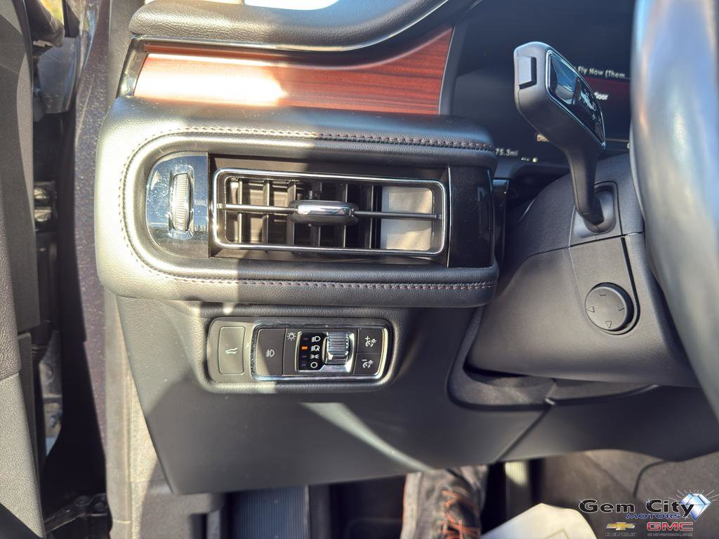 Used 2022 Lincoln Aviator Reserve w/ Equipment Group 201A image 30