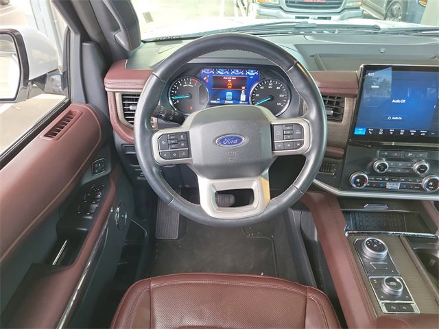 Used 2024 Ford Expedition Max Limited image 7
