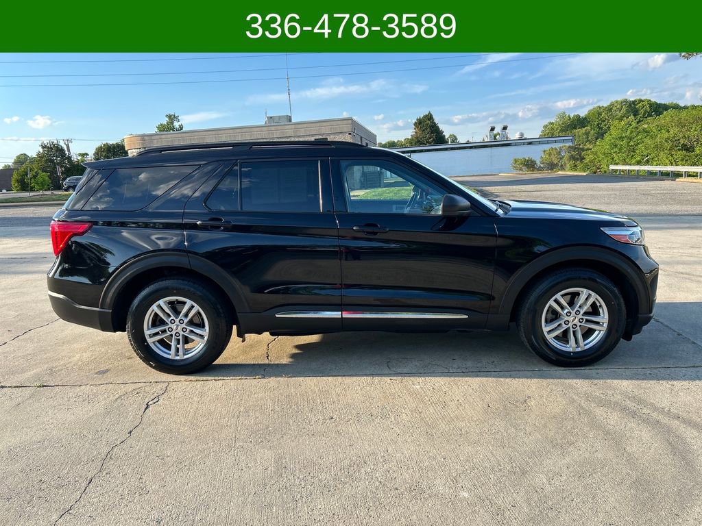 Used 2020 Ford Explorer XLT w/ Equipment Group 202A image 6
