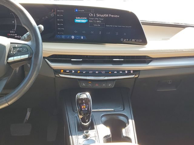 Used 2024 Cadillac XT4 Premium Luxury w/ Cold Weather Package AWD/4WD image 35