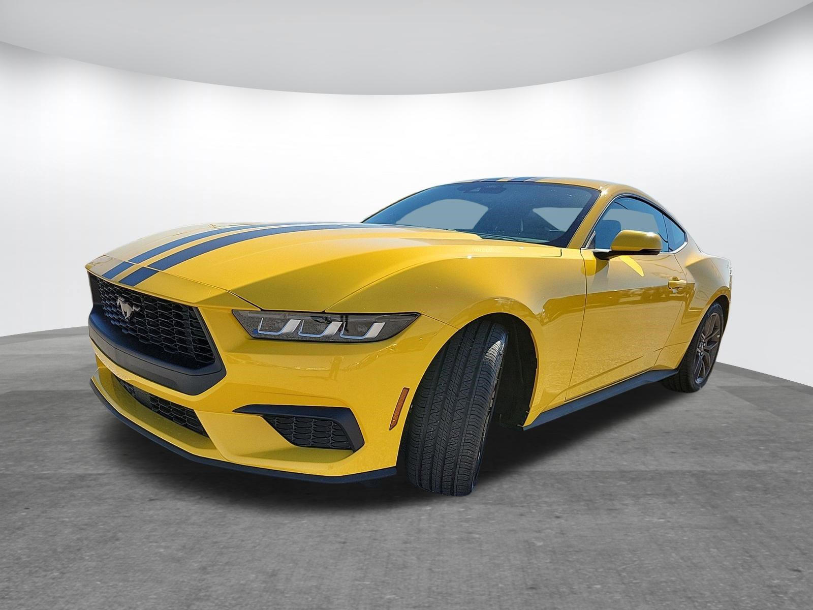 Used 2024 Ford Mustang Premium video 3
