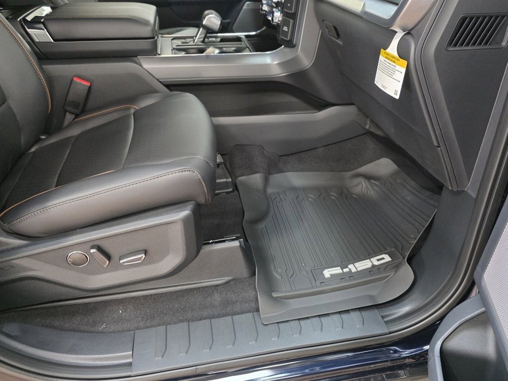 New 2026 Ford F150 Lariat w/ Equipment Group 502A High image 15