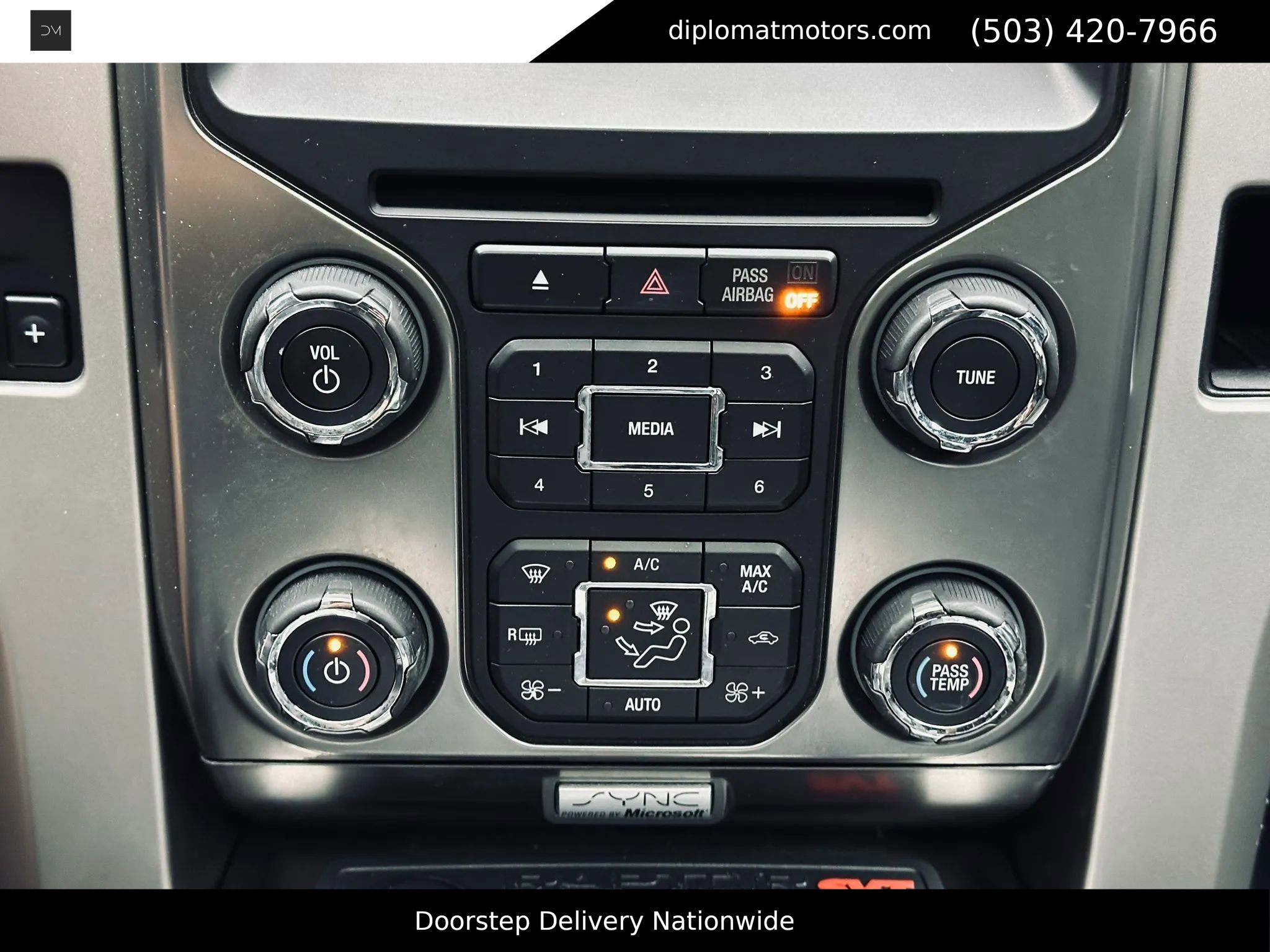 Used 2013 Ford F150 Raptor w/ Luxury Equipment Group AWD/4WD image 40