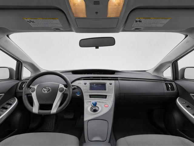Used 2015 Toyota Prius Three w/ Preferred Accessory Package FWD image 16