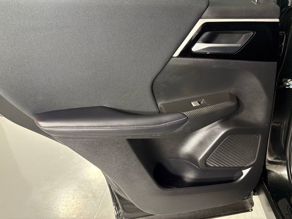 Used 2022 Mitsubishi Outlander ES image 32