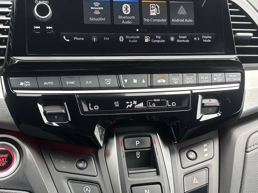 Used 2025 Honda Odyssey Sport-L image 17