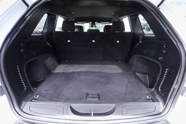 Used 2020 Jeep Grand Cherokee Laredo AWD/4WD image 49