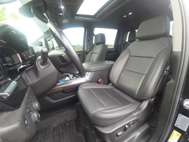 Used 2025 Chevrolet Silverado 2500 LTZ w/ LTZ Plus Package AWD/4WD image 21