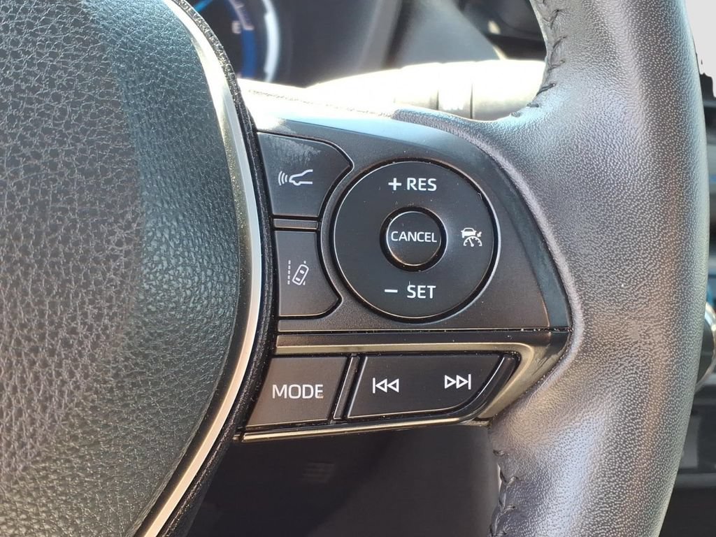Used 2023 Toyota RAV4 XSE AWD/4WD image 27