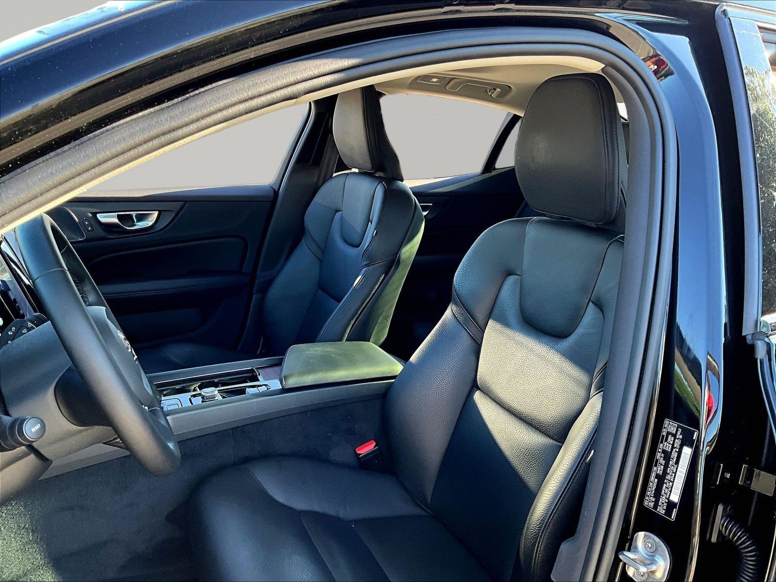 Used 2023 Volvo S60 B5 Plus w/ Climate Package AWD/4WD image 21