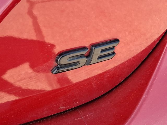 Used 2022 Toyota Camry SE image 26
