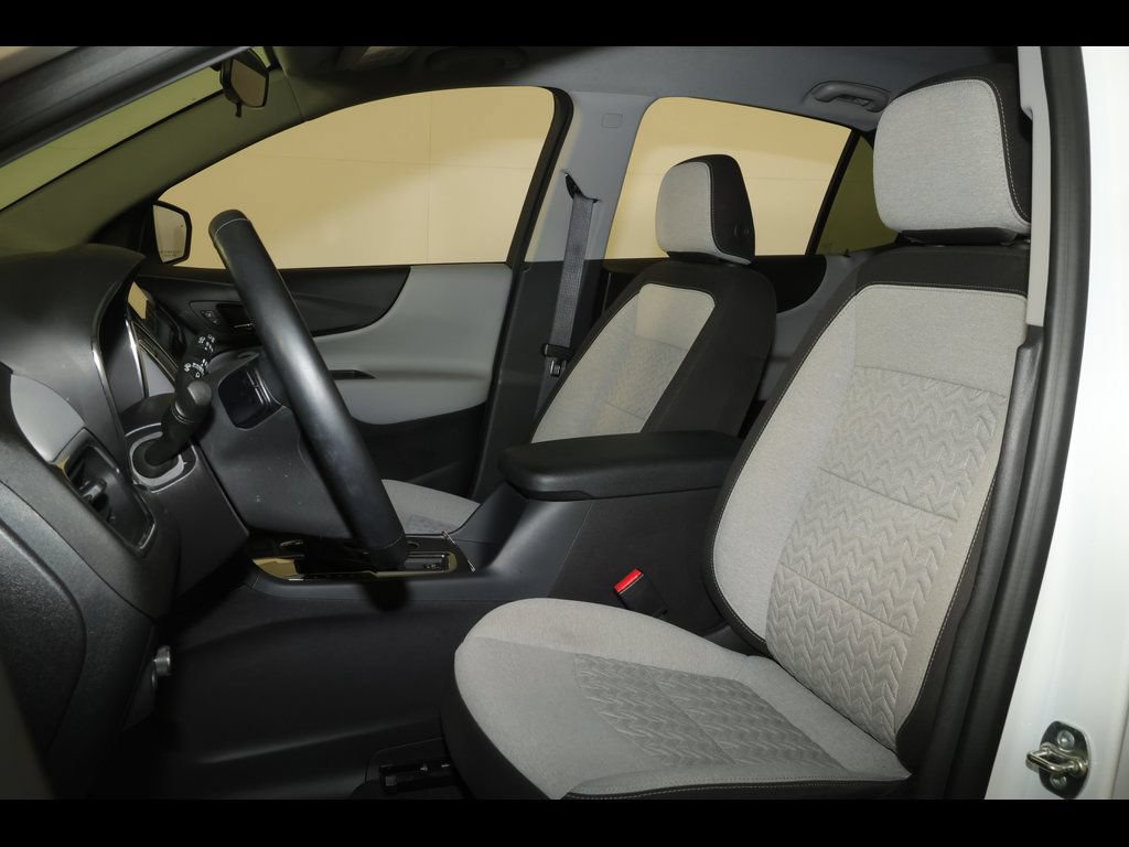 Certified 2024 Chevrolet Equinox LT FWD image 16