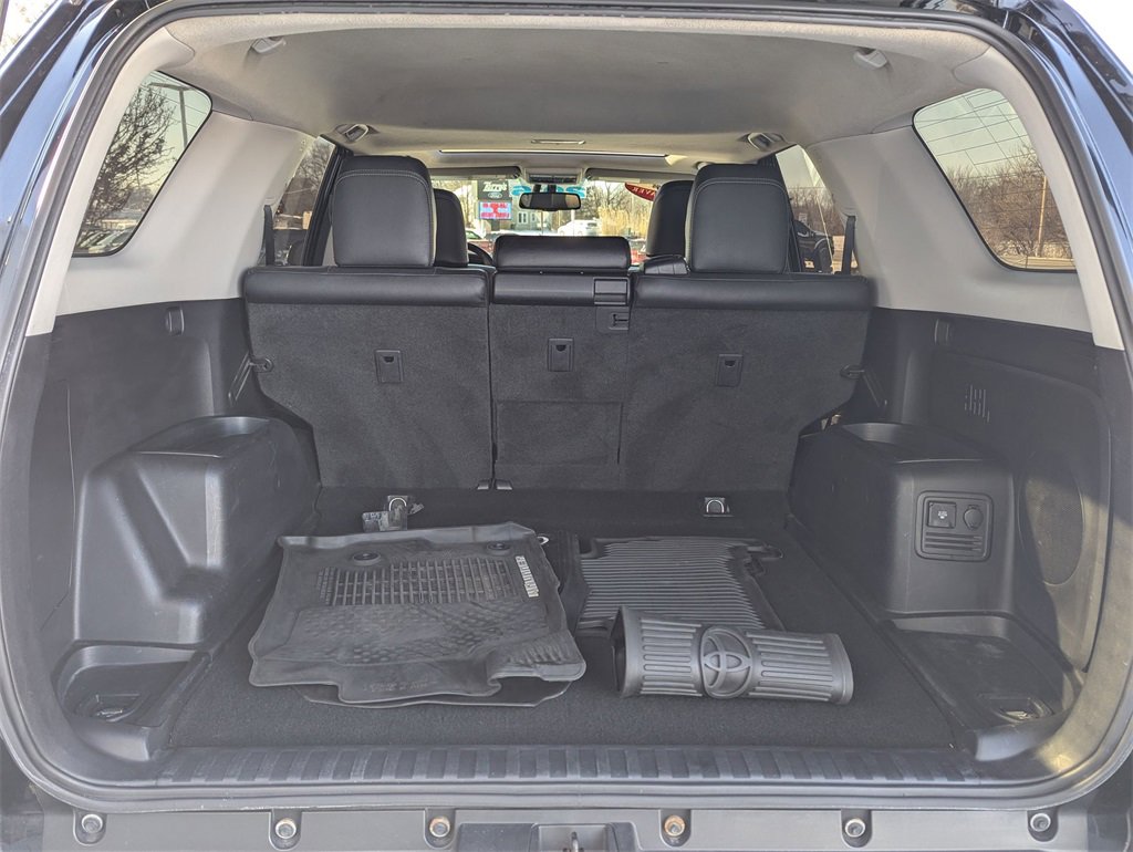 Used 2016 Toyota 4Runner Limited image 27