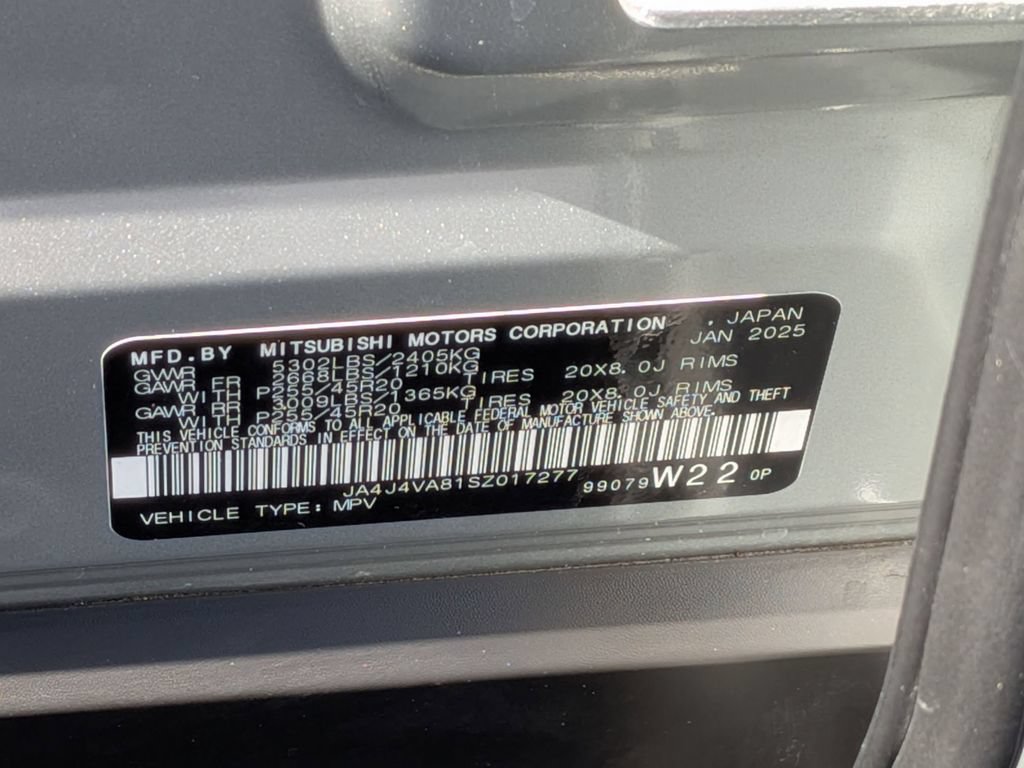 Used 2025 Mitsubishi Outlander SE AWD/4WD image 36