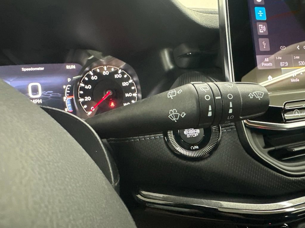 New 2026 Jeep Compass Latitude AWD/4WD image 39