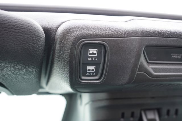 Used 2025 Jeep Wrangler Unlimited Sahara w/ Safety Group AWD/4WD image 25